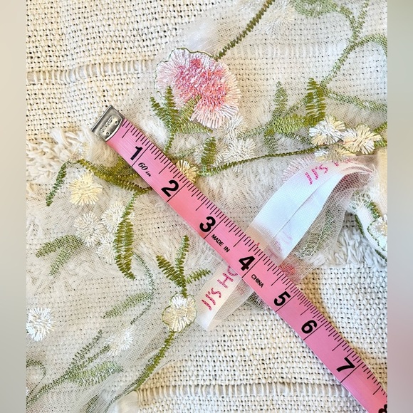 JJ’s House Embroidered Scoop A-line Lace Tulle Midi Dress - Picture 6 of 7